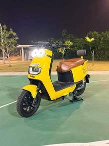 Yadea E8S Pro