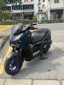 Yamaha XMAX
