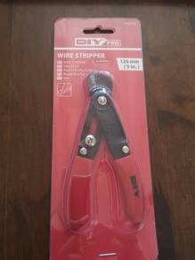 Wire Stripper (M0070) (NEW)