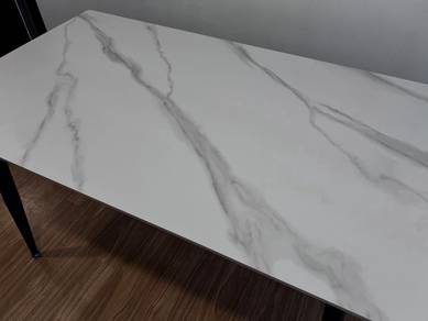 Matte Anti-Scratch Marble Dining Table 