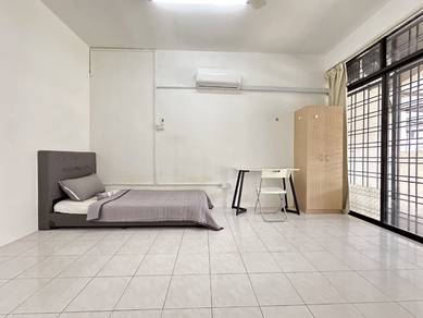 Room in Butterworth, PNG