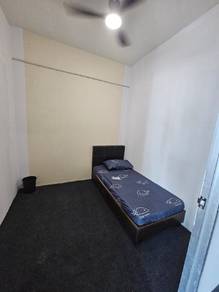 Room in Kulai, JHR