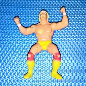 Hulk Hogan WWF Wrestling Action Figure Titan Sport