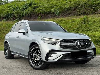Mercedes Benz GLC300 300 4MATIC in Seri Kembangan, SGR