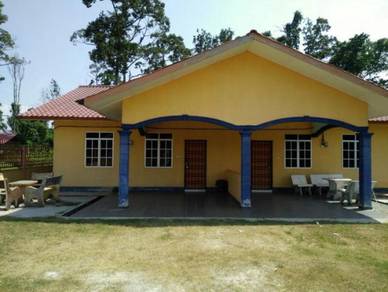 Homestay Biak, Kg Gajah