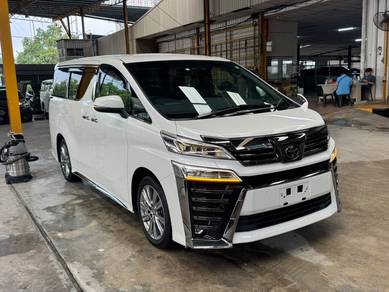 Toyota Vellfire GOLDEN EYES II in Johor Bahru, JHR
