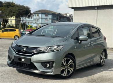 Honda Jazz E in Batu Caves, SGR