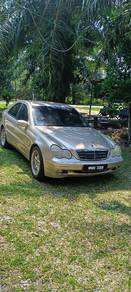 Mercedes Benz C180 180 in Banting, SGR