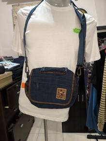 Columbia Sling Bag 