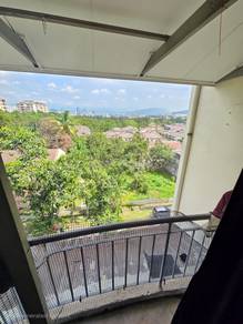 Condominium For Sale in Pandan Heights Condominium