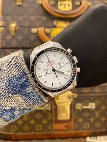 2024 Omega Speedmaster Professional Moonwatch Pand