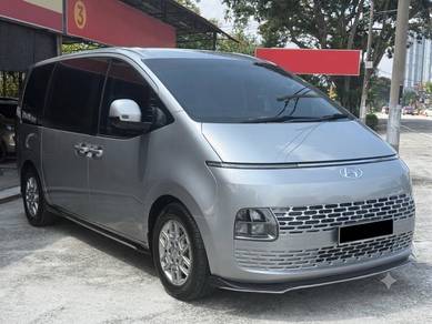 2023 Hyundai Staria LITE