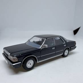 Tomica LV-N149 Nissan Cedric Gloria