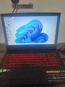 MSI GL63 8SE Gaming Laptop