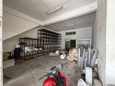 Warehouse / Factory For Rent in Permatang Tinggi,PNG