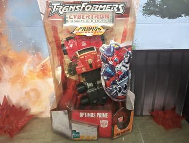 Transformers Cybertron Deluxe Class Optimus Prime