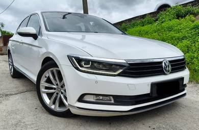 Volkswagen Passat TSI HIGHLINE (CKD) in Sungai Besi, KUL