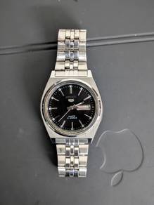 Vintage Seiko Quartz 21 Jewels Watch