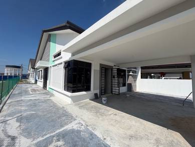 Semi-Detached House For Sale in Alor Gajah,MLK