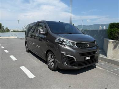 Peugeot Traveller ALLURE in Tanjung Bungah, PNG