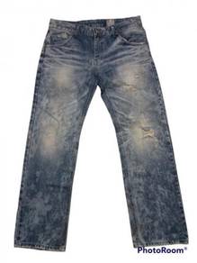 Acid wash jeans