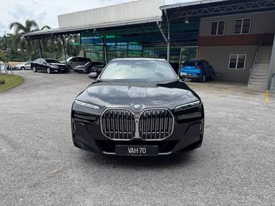 2023 BMW 750i 50e xDRIVE M SPORT
