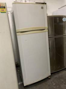 LG Freezer Grey Refrigerator Peti Fridge 2 Pintu