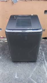 24kg Hitachi inverter washer like a new