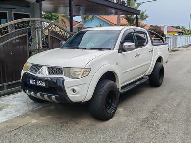 Mitsubishi Triton VGT in Duyong, MLK