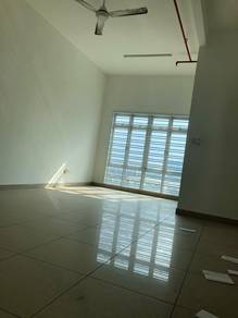 Service Residence For Sale in Manhattan @ Austin Heights