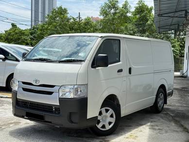 Toyota Hiace PANEL VAN in Jalan Kuching, KUL