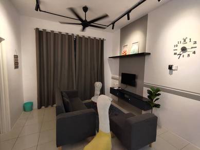 Condominium For Rent in The Anderson