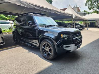 Land Rover Defender 110S P300 in Cheras, KUL