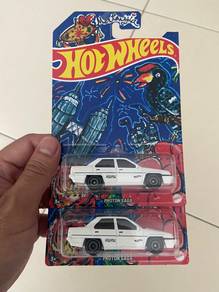 Hotwheels Proton Saga Burung Putih White 2025