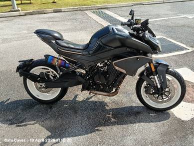 CFMOTO 800NK