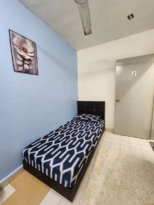 Room in Damansara Perdana, SGR