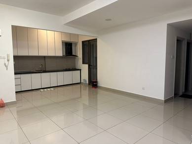 Condominium For Rent in Skycube Residence