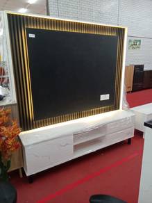 rak TV 6×6 