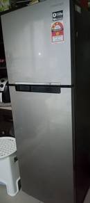 Peti Ais Samsung Digital Inverter 255L – Masih Sej
