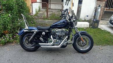 Harley-Davidson 1200 Custom