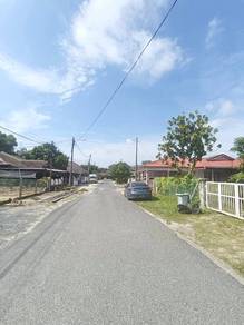 Semi-Detached House For Sale in Sura,TRG