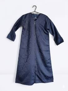 Abaya | L 103 x W 43 cm