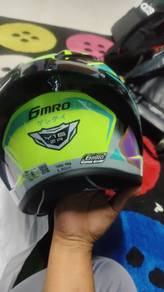 Helmet mro n spotrim mro 
