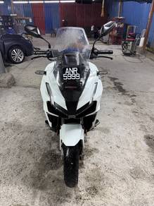 Honda ADV 160