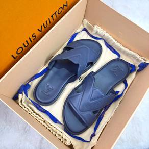 LV Oasis Mule in Navy Marine Sandals