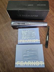 LE SSERAFIM Official Lightstick