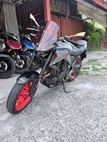 Yamaha MT250
