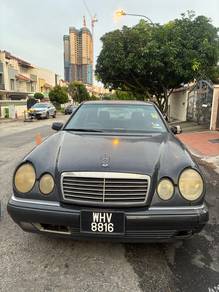 Mercedes Benz E230 230 ELEGANCE (CBU) in Bukit Jalil, KUL