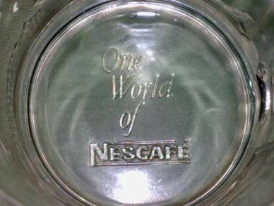 Cawan nescafe embossed glass mug