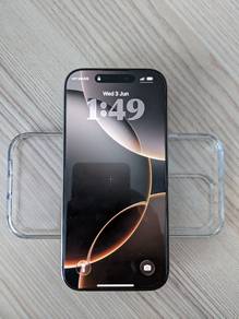 iPhone 16 Pro Natural Titanium